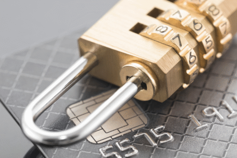 Secured vs unsecured credit cards: which one fits your needs?